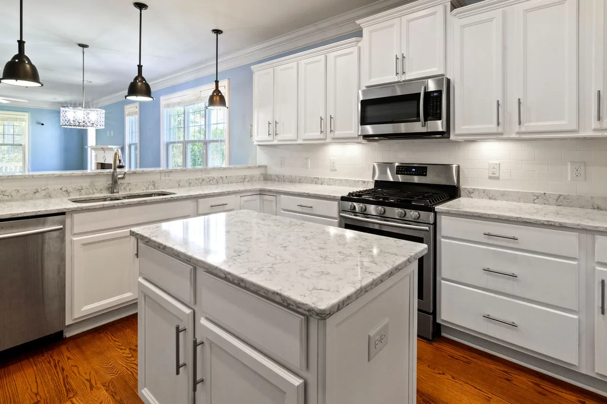 Filth & Squalor Cleanup in Floral Park, NY